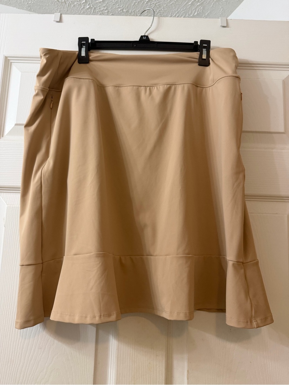 Women’s Beige Flared Skirt w/under shorts